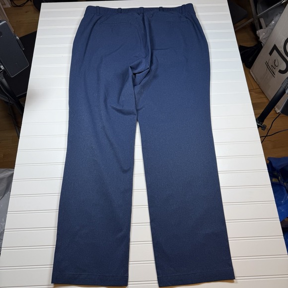 Under Armour Golf Pants Flat Front Men's 40x32 Navy Blue GUC - Picture 4 of 4